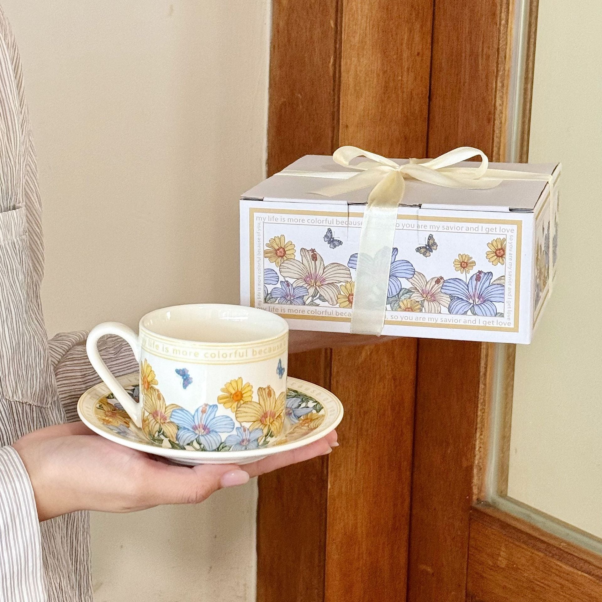 Floral Coffee Cup and Saucer Gift Set